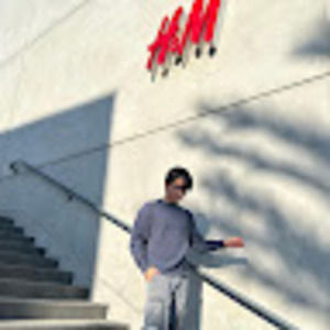 Meet your Posher, Gia bao